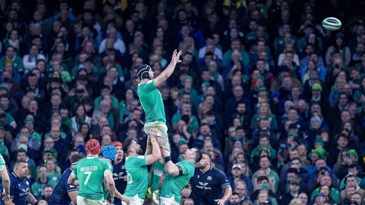 Ireland take a lineout versus Scotland in the Six Nations 